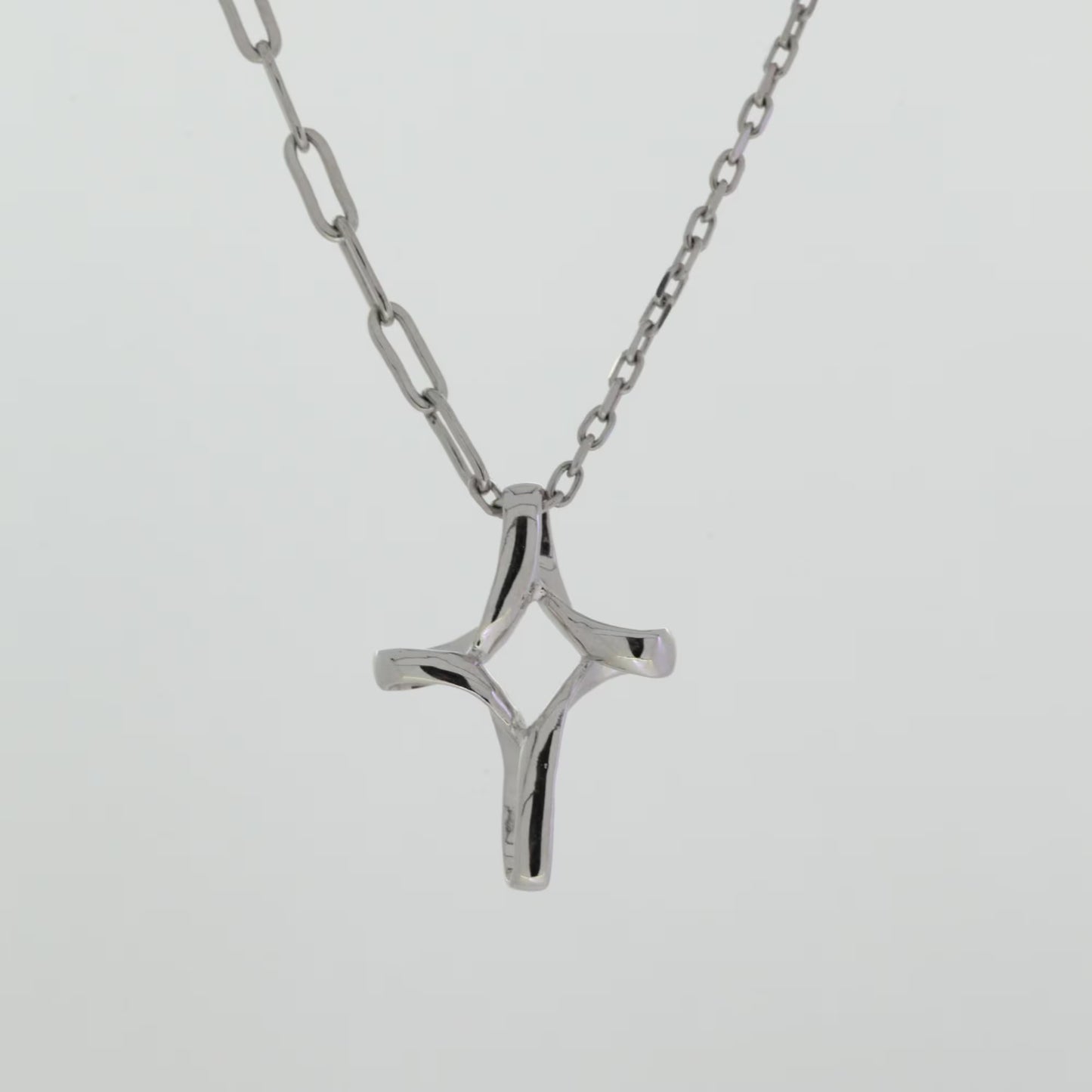 Star Cross - 925 Sterling Silver Mobius Pendant Choker Necklace for Women