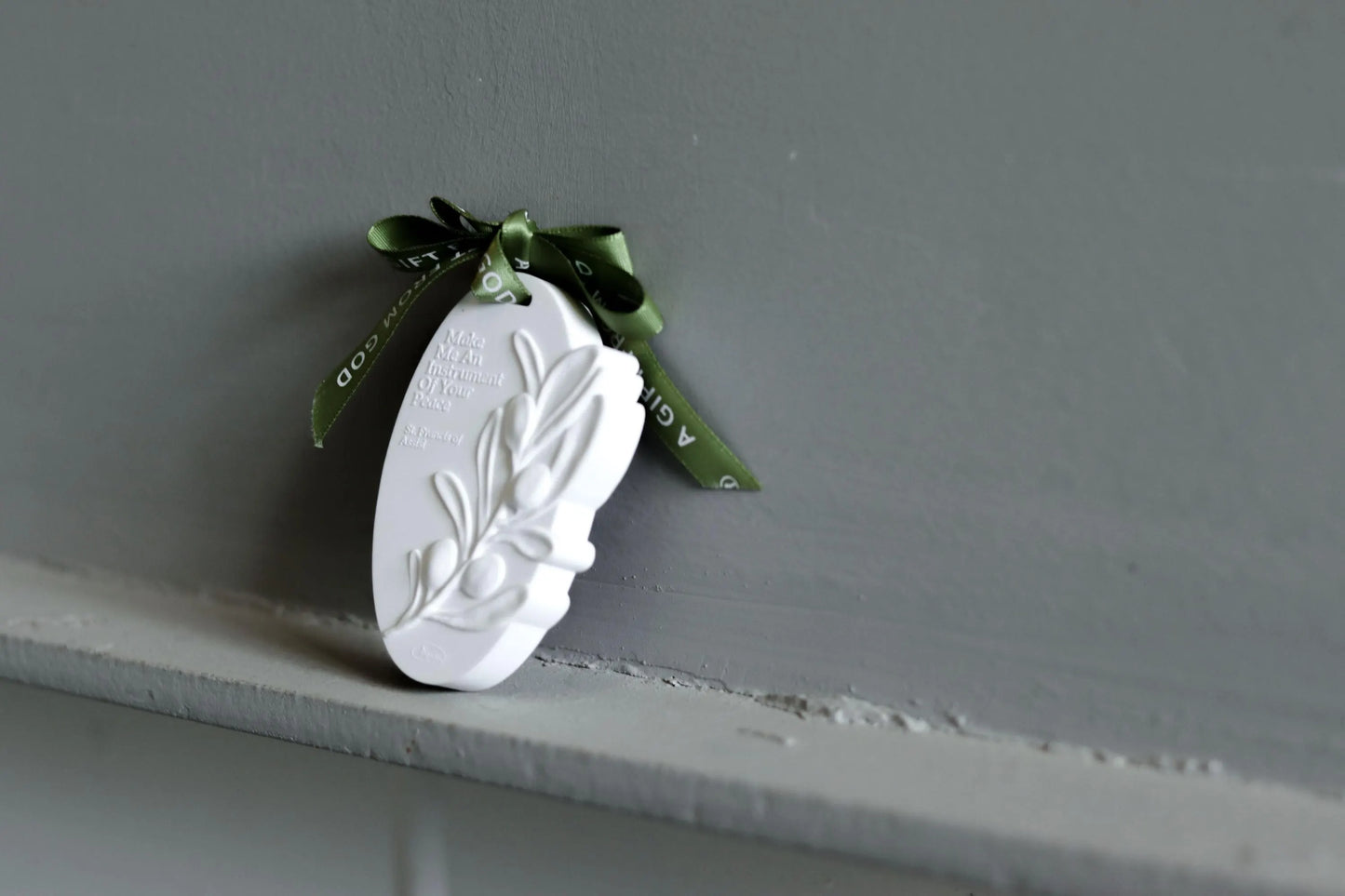 With Us - White Plaster Fragrance | Car Charm | Hanging Ornament Decoration | Wardrobe | Gift