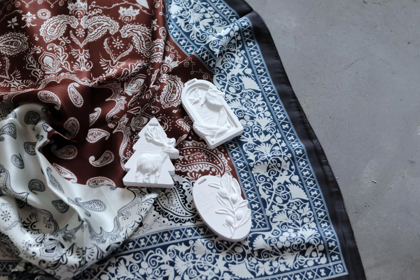 With Us - White Plaster Fragrance | Car Charm | Hanging Ornament Decoration | Wardrobe | Gift