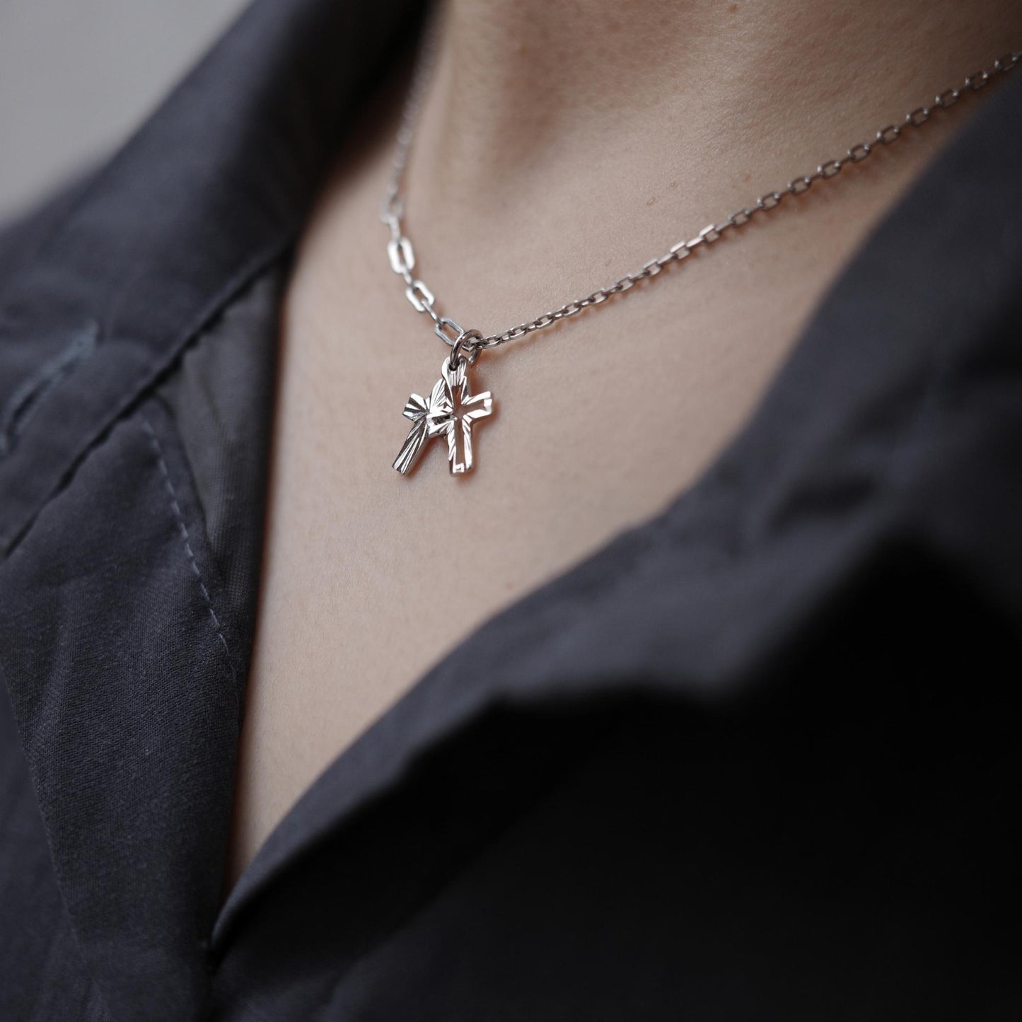 Double Cross - 925 Sterling Silver Mini Cross Pendant Choker Necklace for Women