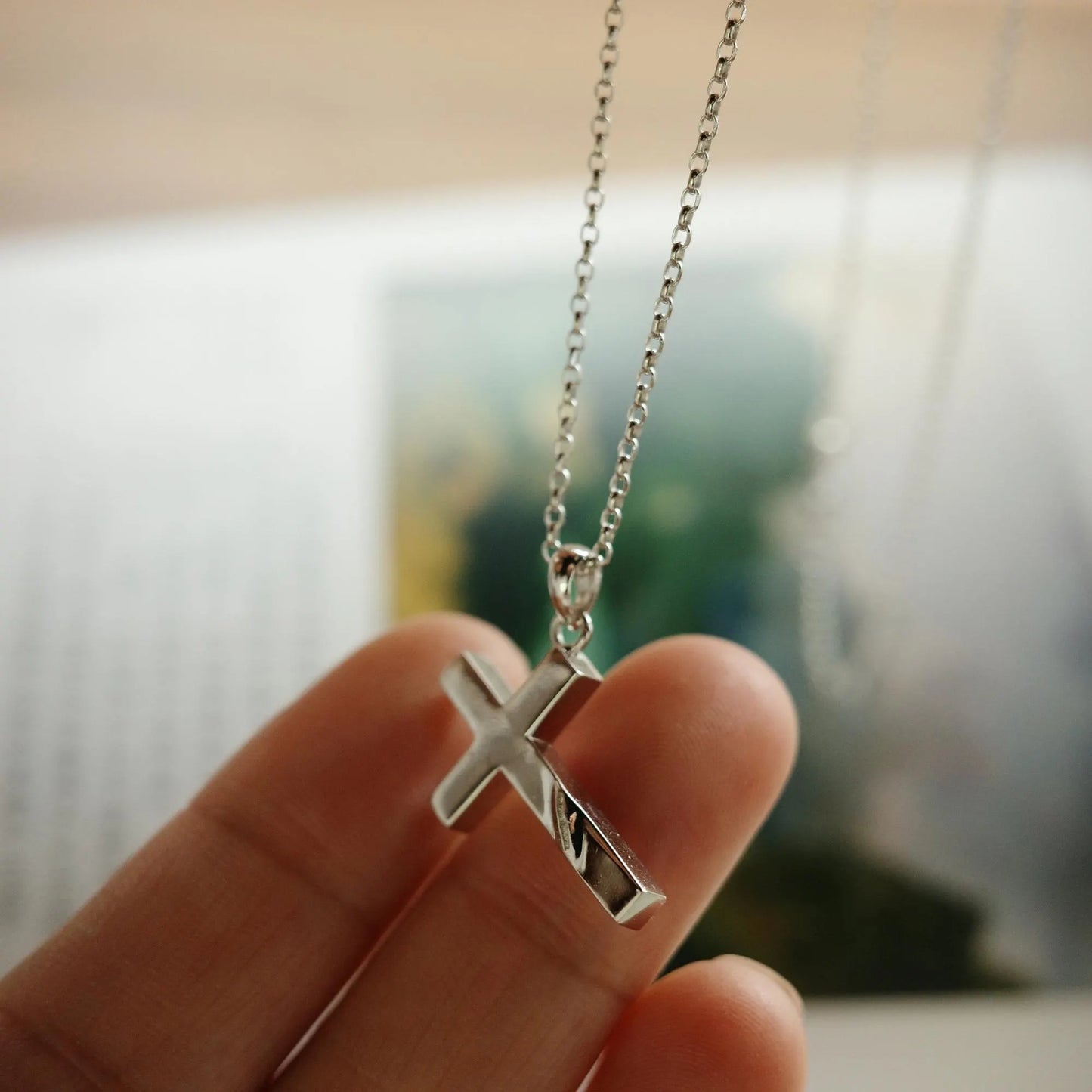 Scarred - 925 Sterling Silver Cross Pendant Choker Necklace for Women