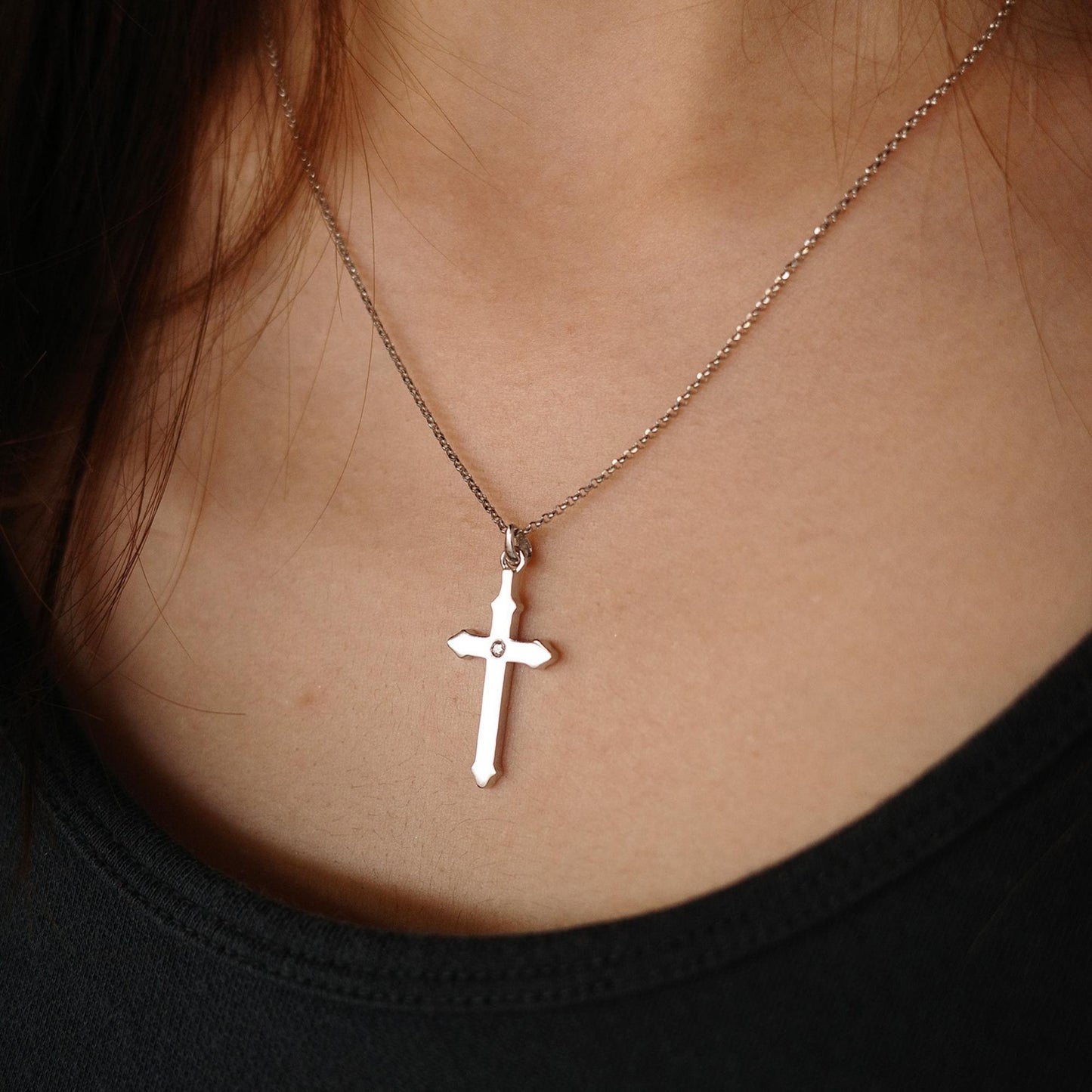 Trinity Leaf - 925 Sterling Silver Platinum-Plated Cross Pendant Necklace with Moissanite for Women