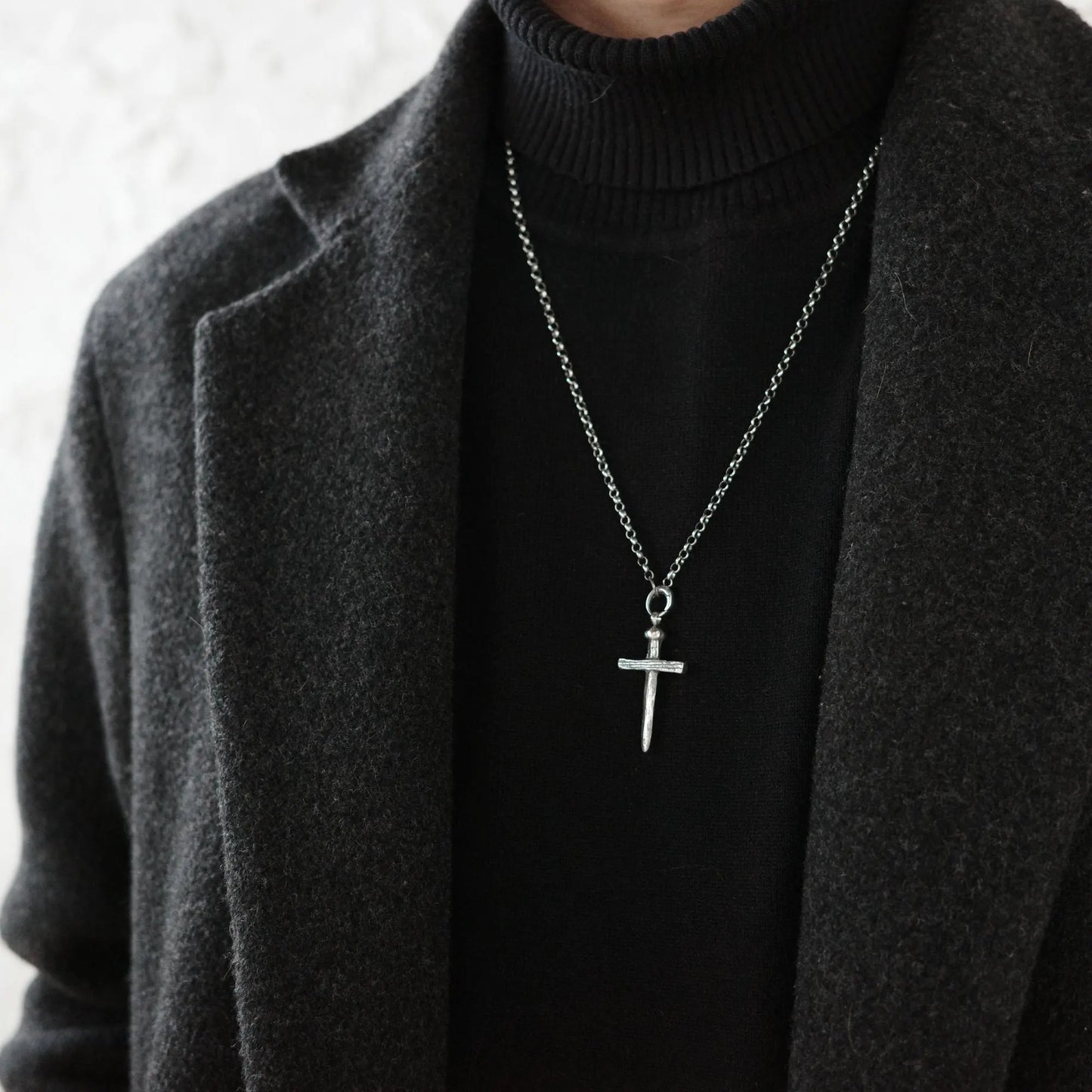 Wood and Nail - 925 Sterling Silver Vintage Cross Pendant Necklace Unisex