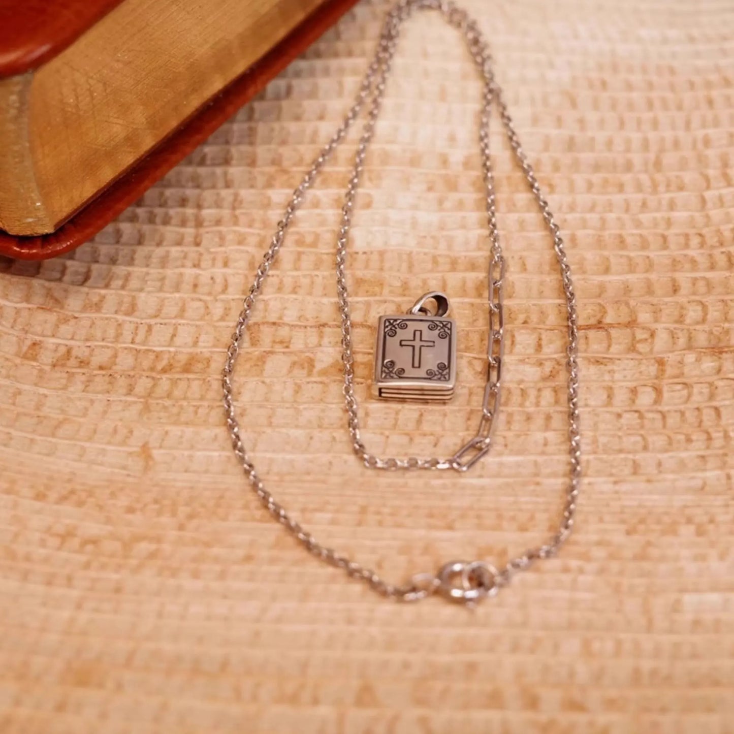 Bible - 925 Sterling Silver Vintage Pendant Necklace for Women