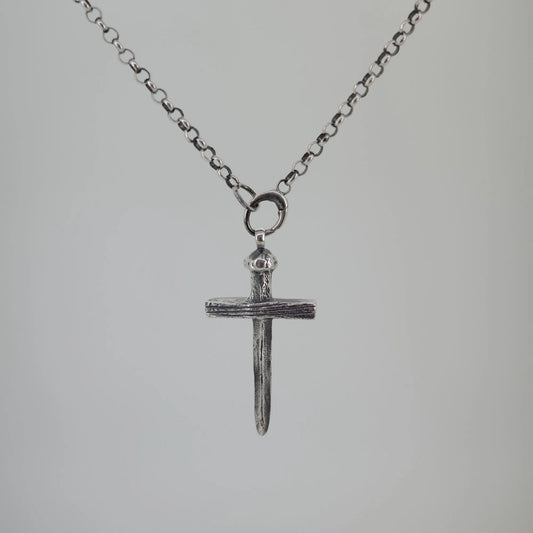 Wood and Nail - 925 Sterling Silver Vintage Cross Pendant Necklace Unisex